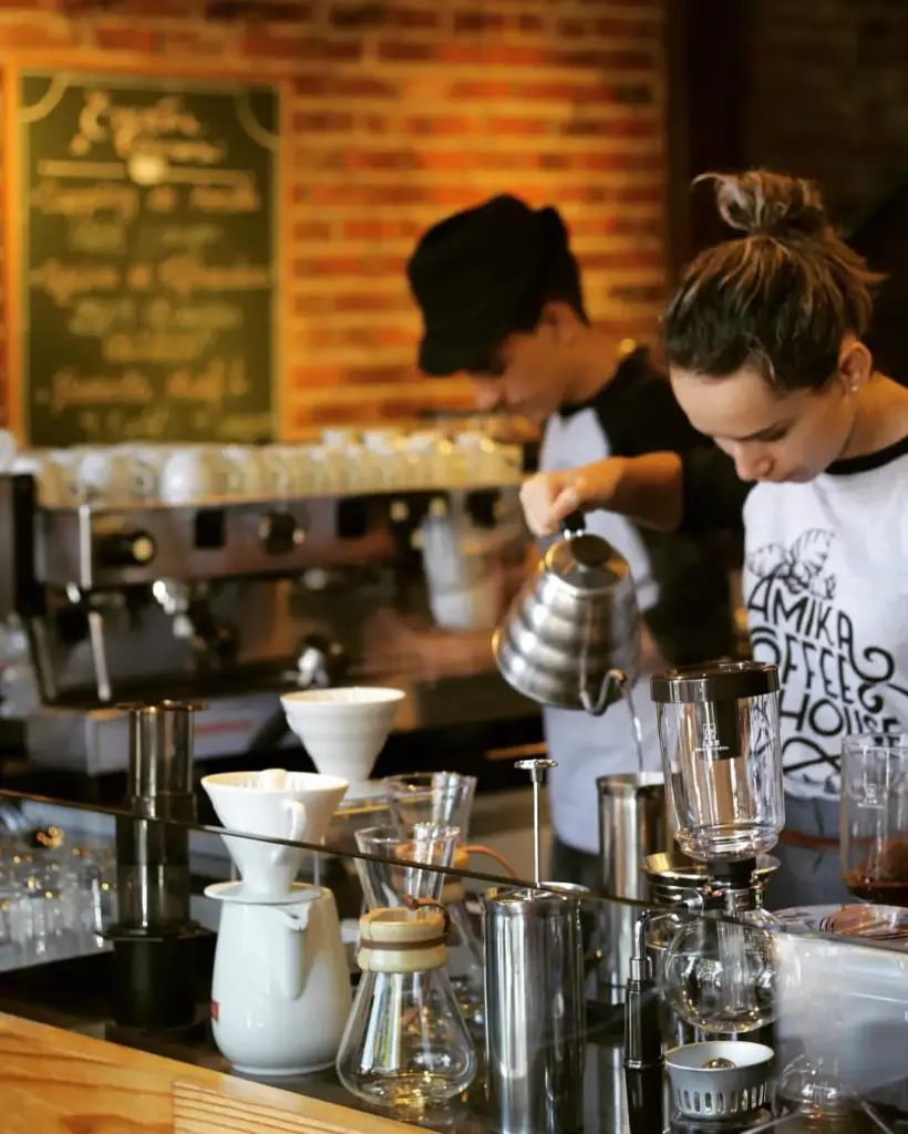 Amika Coffeehouse — foto 3