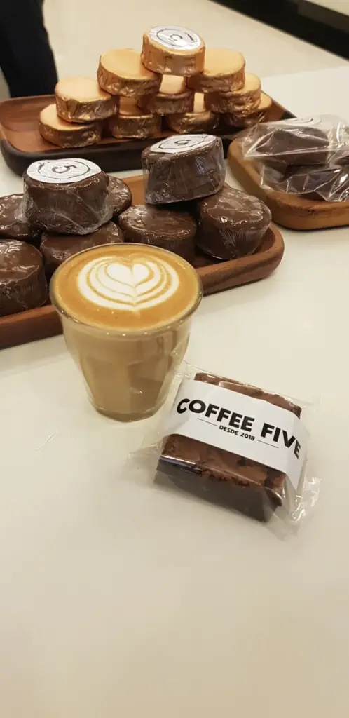 Coffee Five — foto 2