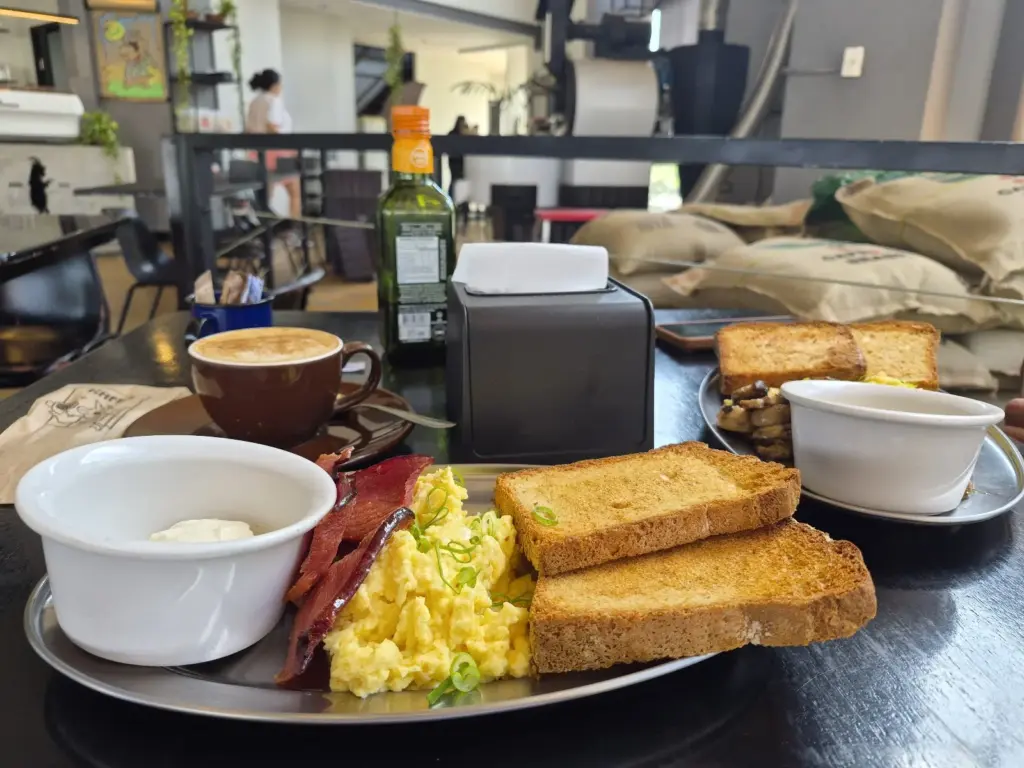 Kaffa Cafeteria — foto 2