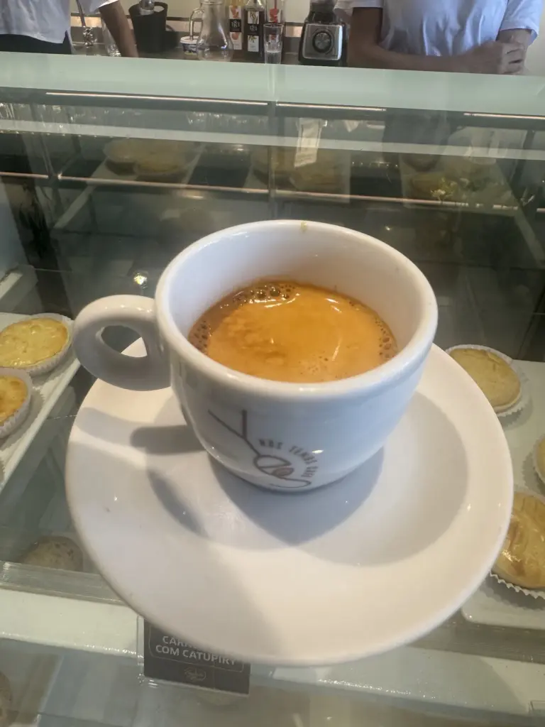 Yes, Nós Temos Café — foto 1